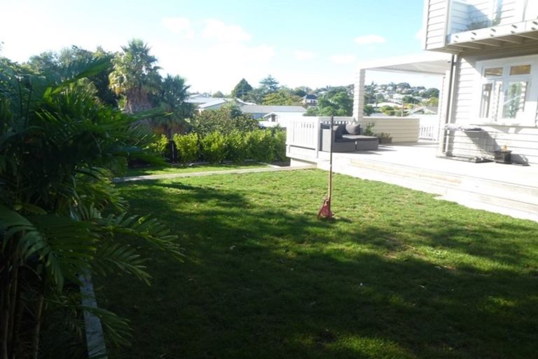 Photo of property in 29 Marsden Avenue, Mount Eden, Auckland, 1024