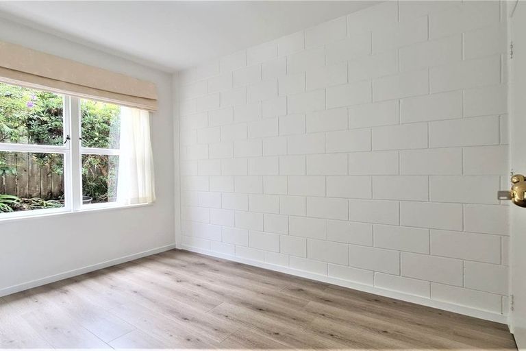 Photo of property in 5/11 Tawera Road, Greenlane, Auckland, 1051