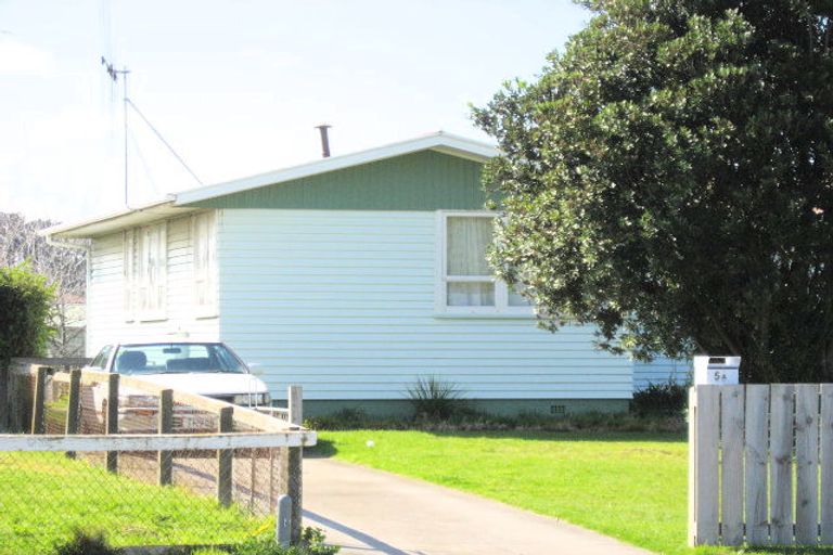 Photo of property in 5 Armstrong Place, Gonville, Whanganui, 4501