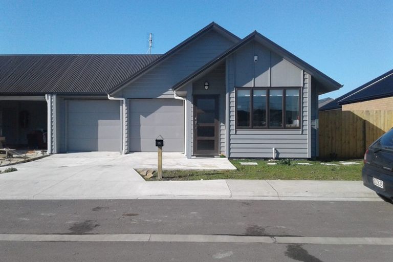 Photo of property in 15 Matata Drive, Takanini, 2112