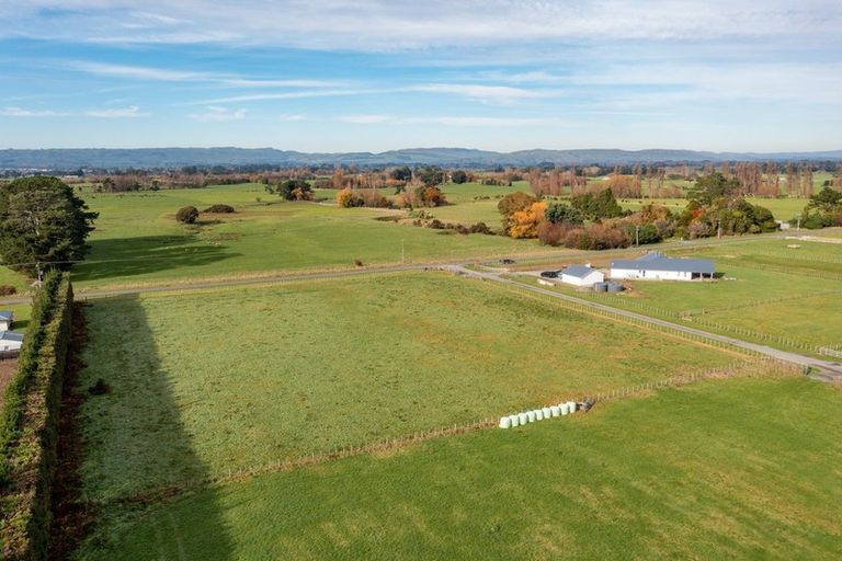 Photo of property in 64a Thomas Road, Carrington, Carterton, 5791