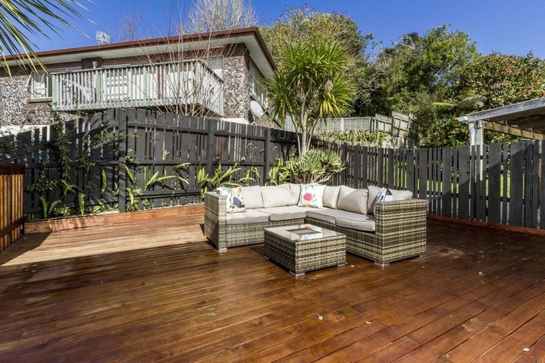 Photo of property in 1/56 Stredwick Drive, Torbay, Auckland, 0630