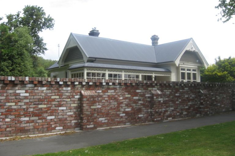 Photo of property in 12 Fisher Avenue, Beckenham, Christchurch, 8023