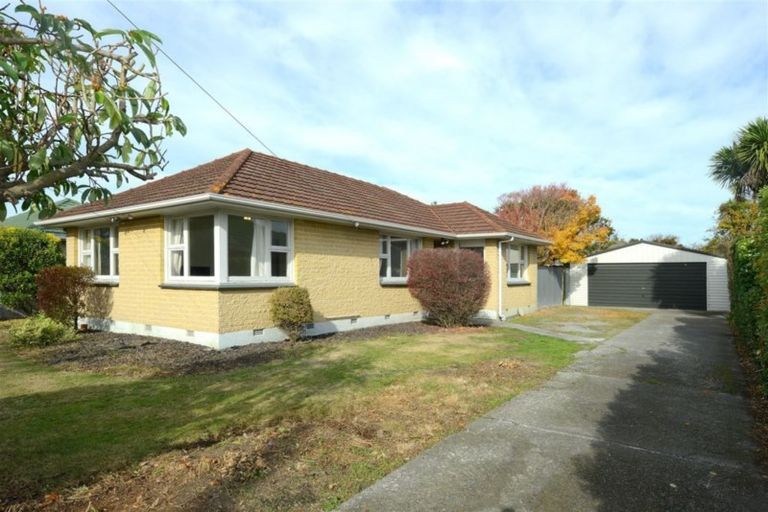 Photo of property in 63 Bentley Street, Russley, Christchurch, 8042
