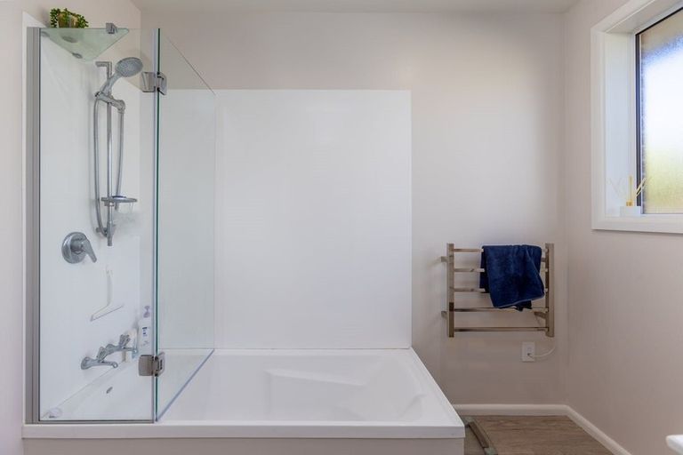 Photo of property in 87 Teesdale Street, Burnside, Christchurch, 8053