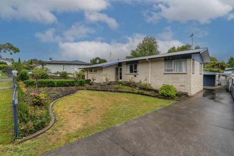 Photo of property in 21 Exeter Street, Glenview, Hamilton, 3206