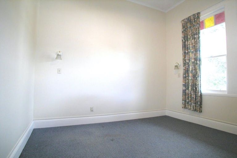 Photo of property in 111 Hamilton Road, Hataitai, Wellington, 6021