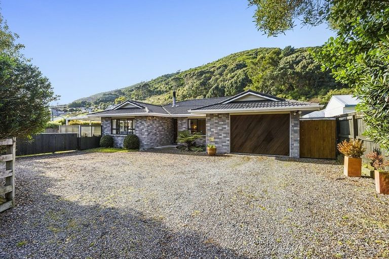 Photo of property in 79 Elizabeth Street, Waikanae, 5036