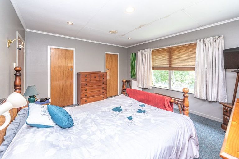 Photo of property in 2 Hillside Terrace, Saint Johns Hill, Whanganui, 4500