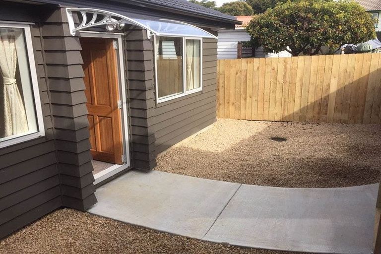 Photo of property in 31 Portadown Avenue, Pakuranga Heights, Auckland, 2010