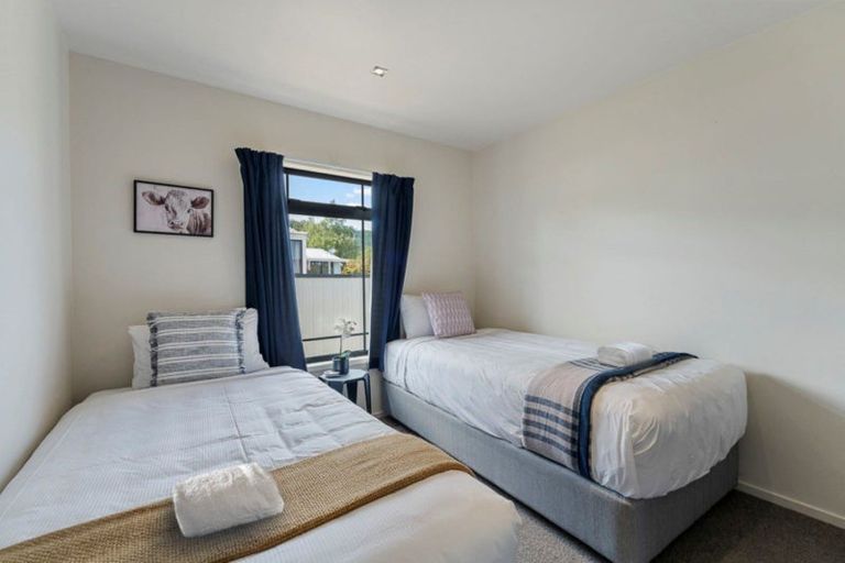 Photo of property in 137 Kenrigg Road West, Kinloch, Taupo, 3377