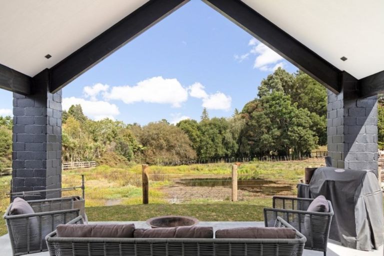 Photo of property in 13 Tari Road, Pukeatua, 3880