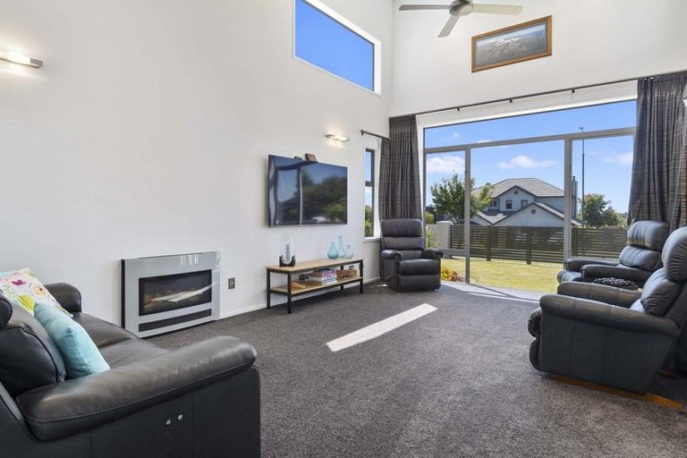 Photo of property in 5 Redhaven Place, Bethlehem, Tauranga, 3110