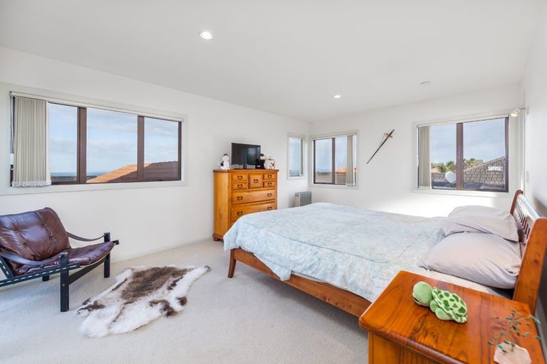 Photo of property in 9 Belle-mer Place, Gulf Harbour, Whangaparaoa, 0930
