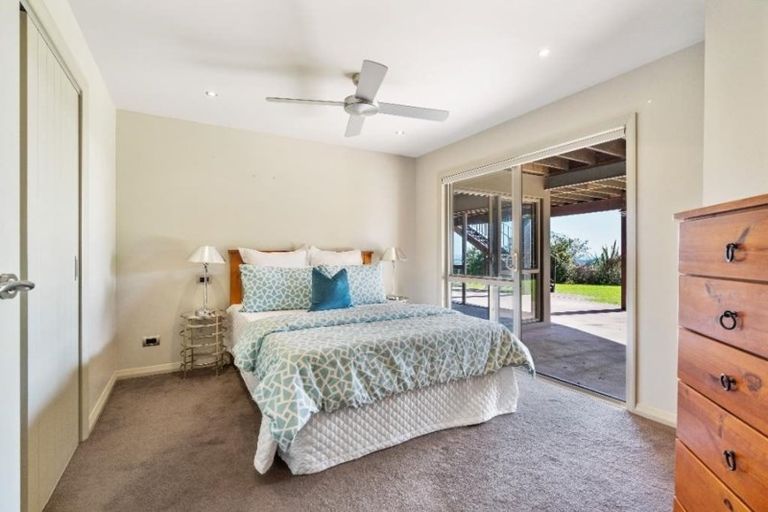 Photo of property in 3 Coronet Lane, Flat Bush, Auckland, 2019