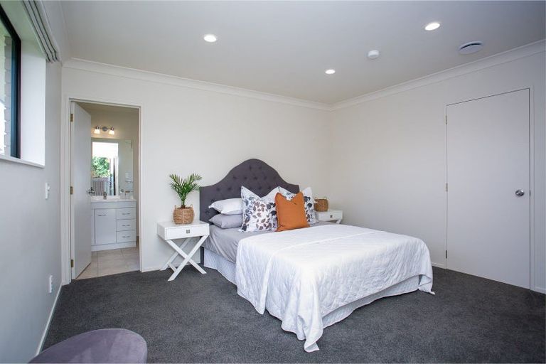 Photo of property in 42 Burns Street, Leamington, Cambridge, 3432