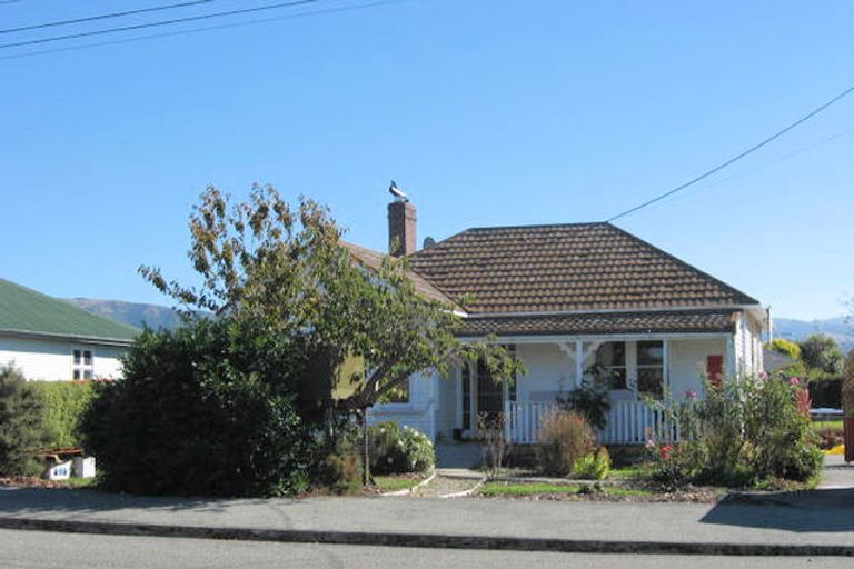 Photo of property in 48 Harris Street, Waimate, 7924