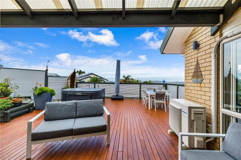 Photo of property in 3 Ascot Way, Orewa, 0931