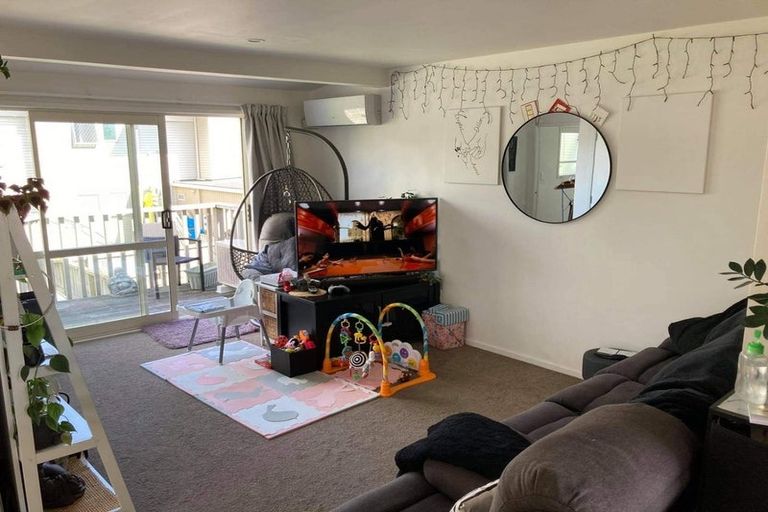 Photo of property in 15a Taylor Road, Papamoa Beach, Papamoa, 3118