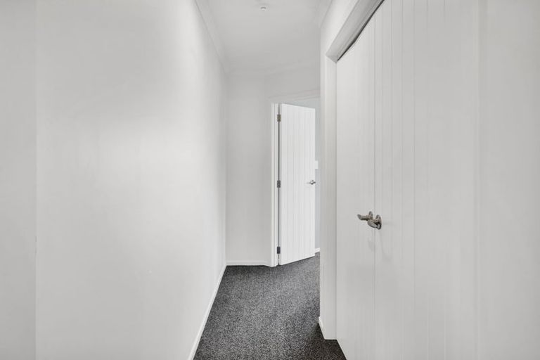 Photo of property in 7 Mercade Close, Stratford, 4332