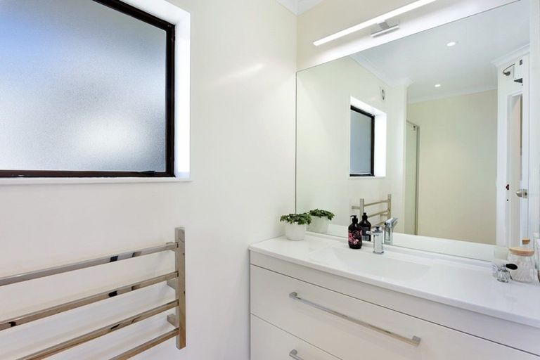 Photo of property in 12 Masefield Street, Stoke, Nelson, 7011