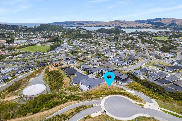 Photo of property in 1 Trysail Place, Whitby, Porirua, 5024