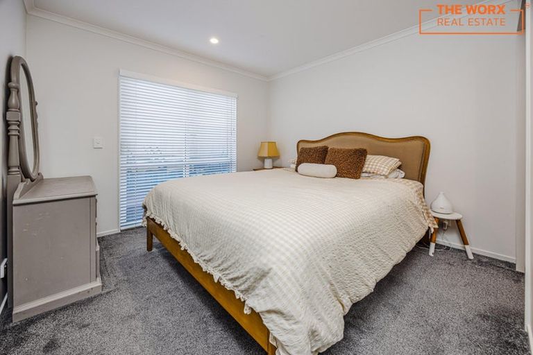 Photo of property in 87 Kuaka Drive, Takanini, 2112