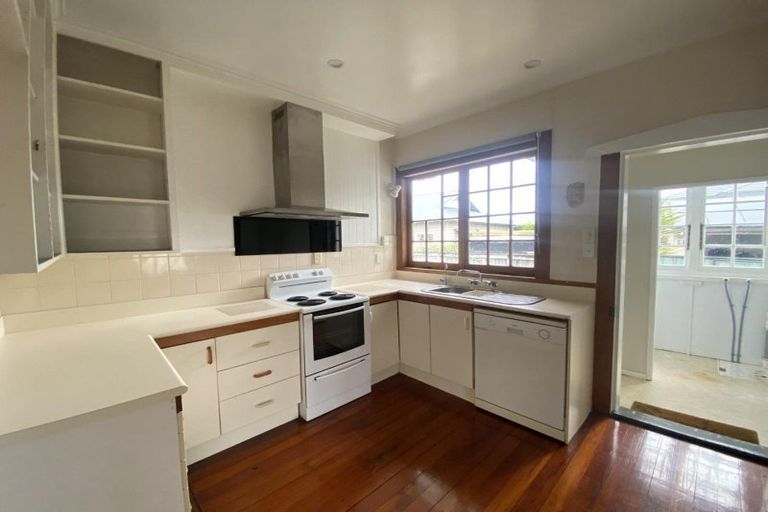 Photo of property in 2a Hall Avenue, Regent, Whangarei, 0112