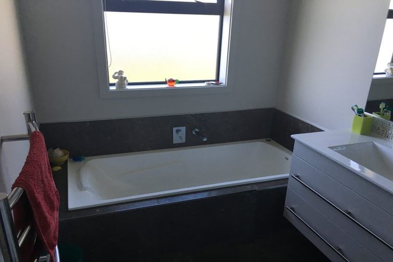 Photo of property in 5 Feijoa Way, Richmond, 7020