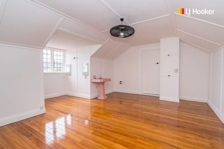 Photo of property in 42 Ings Avenue, Saint Clair, Dunedin, 9012