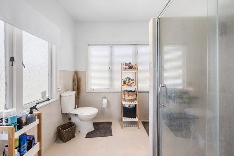 Photo of property in 19 Shirley Street, Mangakakahi, Rotorua, 3015