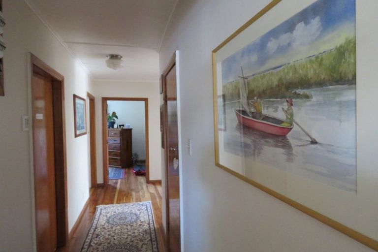 Photo of property in 2925 Taihape Road, Otamauri, Hastings, 4179