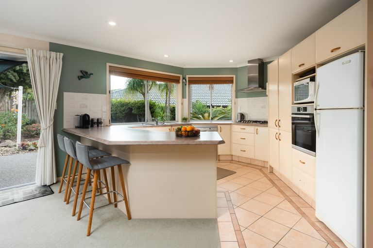 Photo of property in 292 Saint Andrews Drive, Bethlehem, Tauranga, 3110