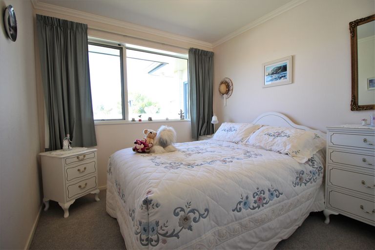 Photo of property in 19 Orchard Drive, Alexandra, 9320