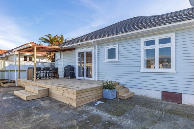 Photo of property in 26 George Street, Levin, 5510