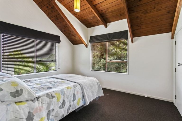 Photo of property in 1/16 Kintara Drive, Massey, Auckland, 0614