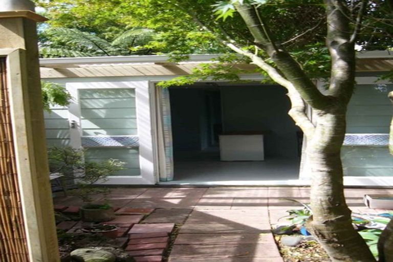 Photo of property in 15 Welsh Hills Road, Swanson, Auckland, 0614