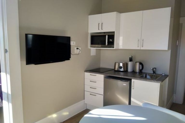 Photo of property in 108a Karaitiana Street, Frimley, Hastings, 4120