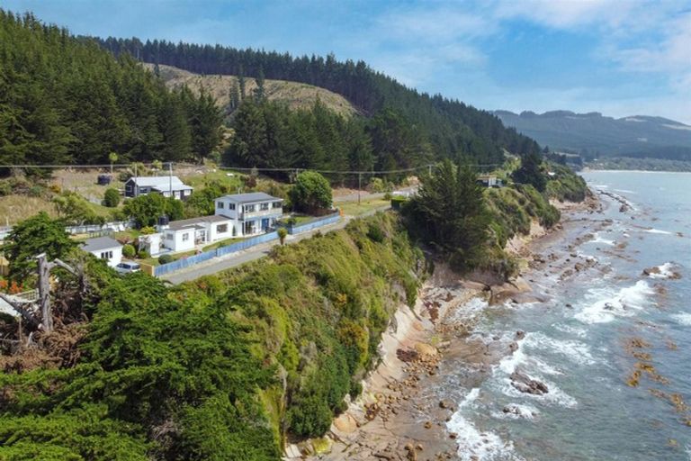 Photo of property in 142 Shag Point Road, Shag Point, Palmerston, 9482