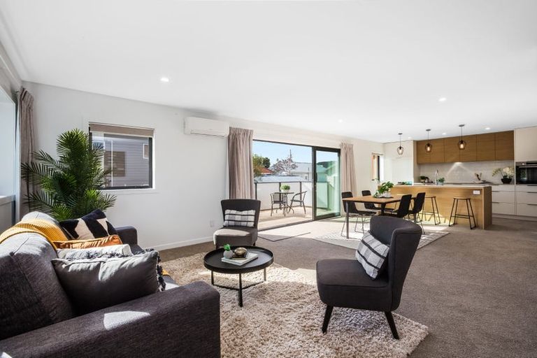 Photo of property in 12b Leighton Avenue, Waiwhetu, Lower Hutt, 5010