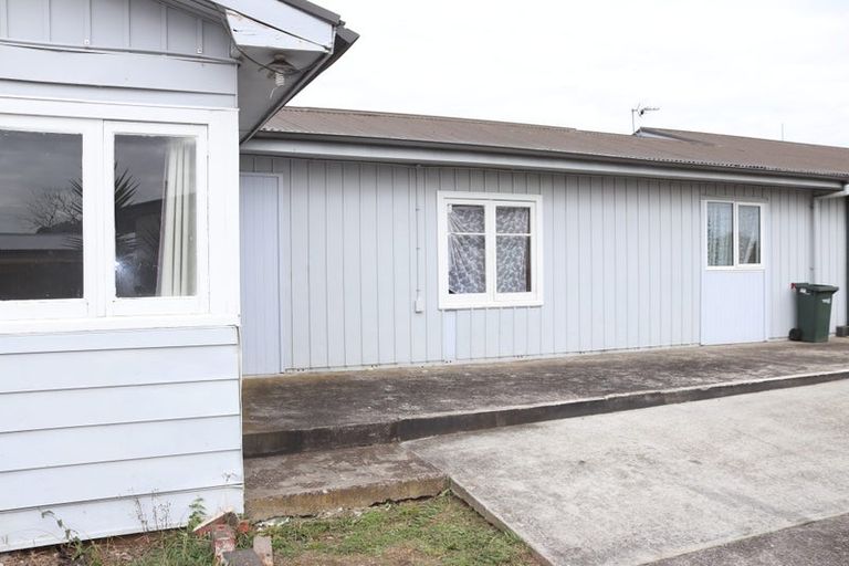 Photo of property in 19 Driver Road, Mangere East, Auckland, 2024