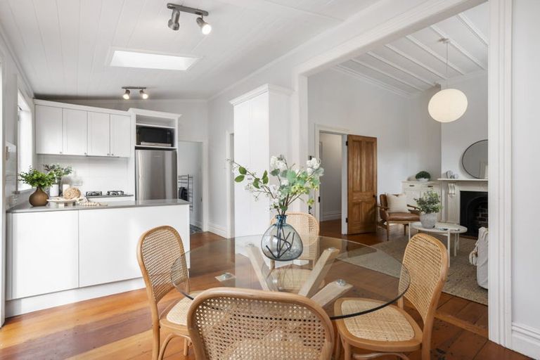 Photo of property in 12 Wynyard Road, Mount Eden, Auckland, 1024