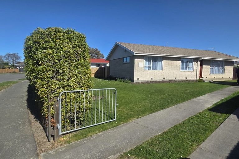 Photo of property in 17 Vanguard Drive, Broomfield, Christchurch, 8042