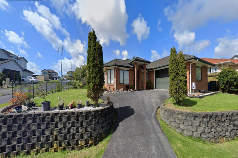 Photo of property in 6 Chelmsley Avenue, Henderson, Auckland, 0612
