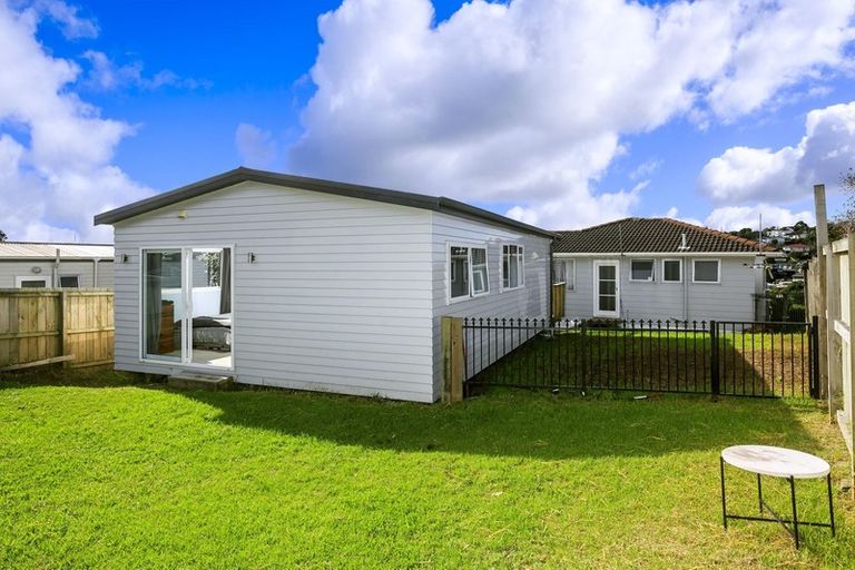 Photo of property in 62 Kia Ora Road, Beach Haven, Auckland, 0626