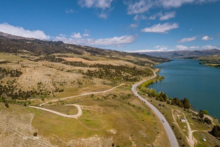 Photo of property in 38 Lakefront Terrace, Northburn, Cromwell, 9383