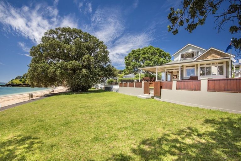 Photo of property in 48 Cheltenham Road, Devonport, Auckland, 0624