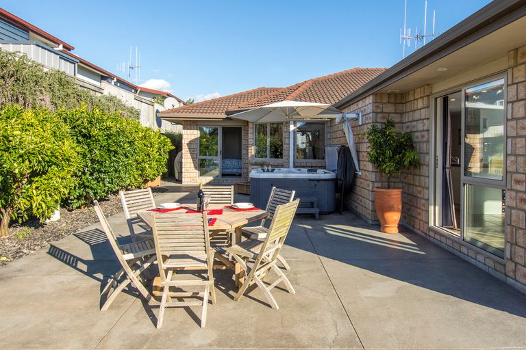 Photo of property in 48 Woodleigh Place, Ohauiti, Tauranga, 3112