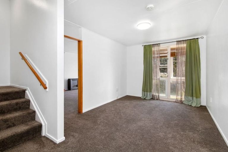 Photo of property in 112 Jamaica Drive, Grenada North, Wellington, 5028