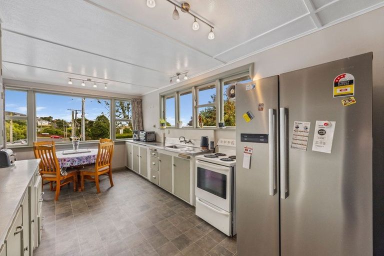 Photo of property in 10 Thesis Street, Halfway Bush, Dunedin, 9010